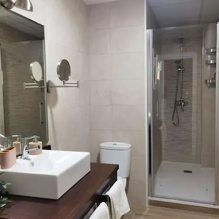 Daire Fantastico Piso Nuevo, Mentidero Cadiz