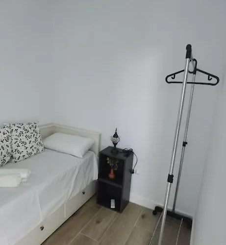 Fantastico Piso Nuevo, Mentidero Διαμέρισμα *