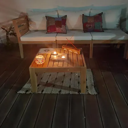 Fantastico Piso Nuevo, Mentidero *